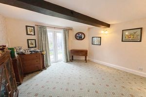 Dining Room- click for photo gallery